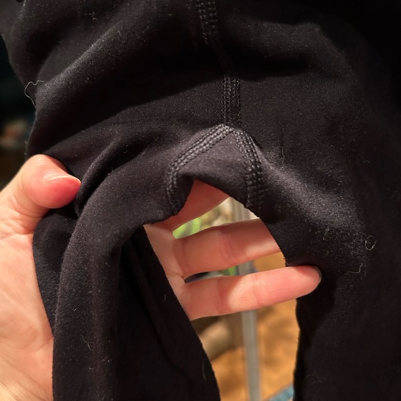 Lululemon Reveal Tight - Picture 7 of 9